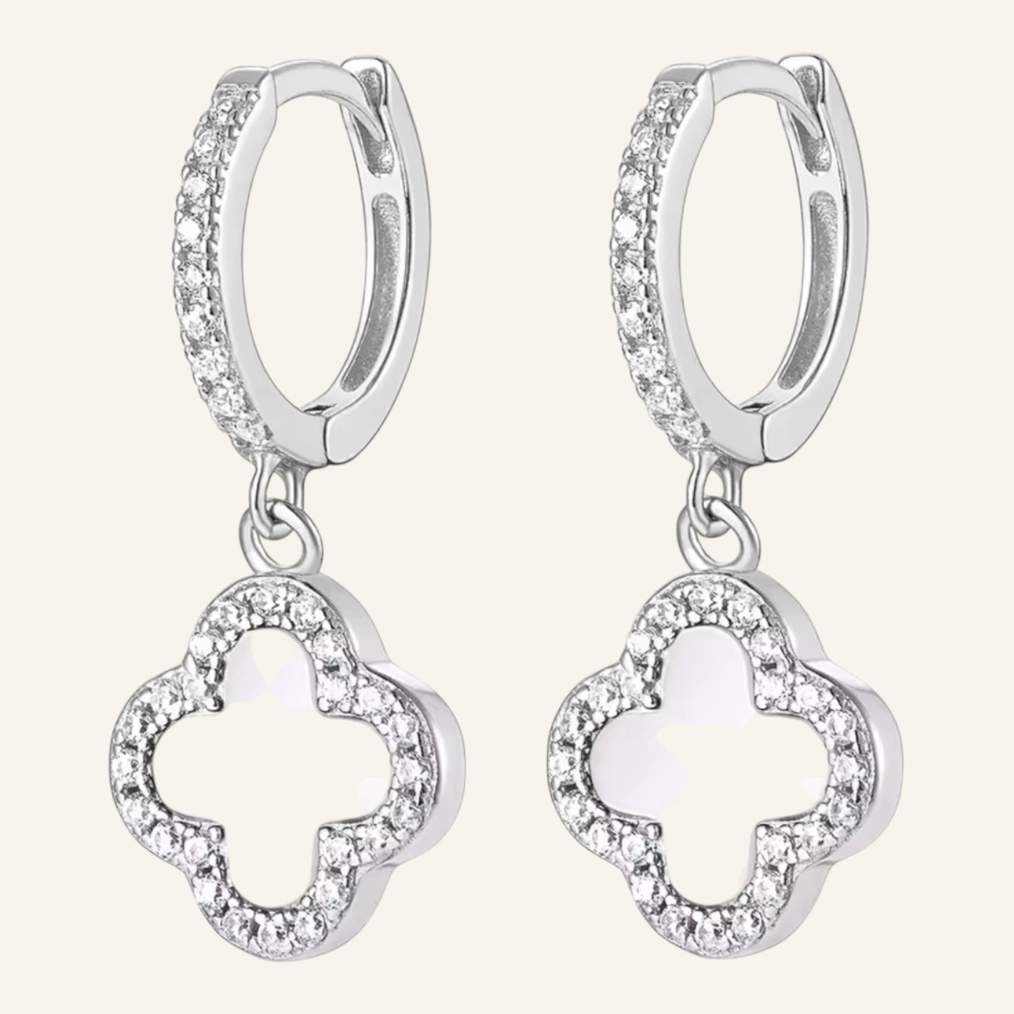 Élan Clover Hoop Earrings