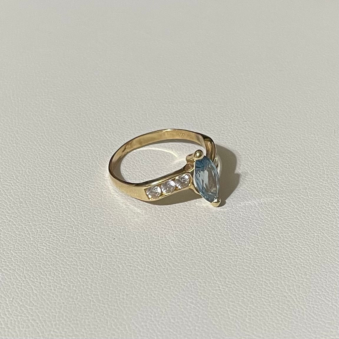 14K Gold ring, oval stone #8