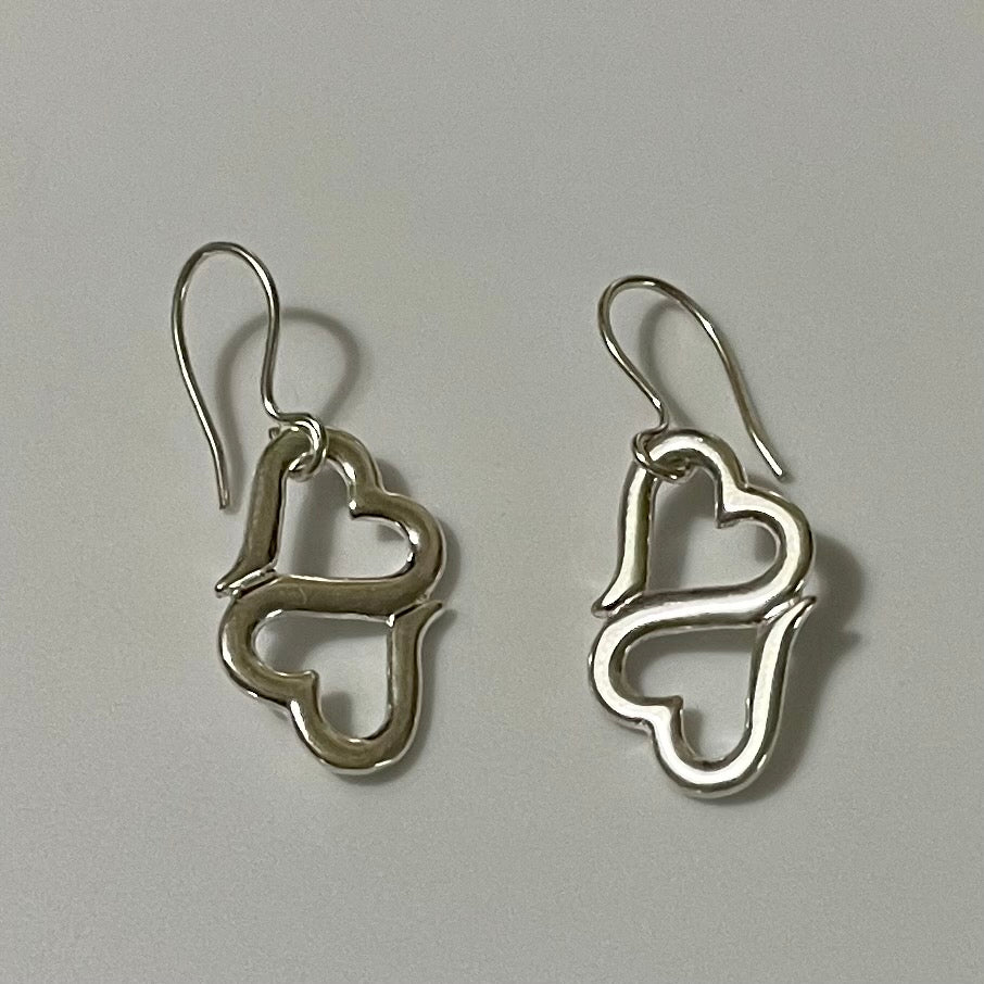 .925 Sterling Silver Hearts Lady Earrings