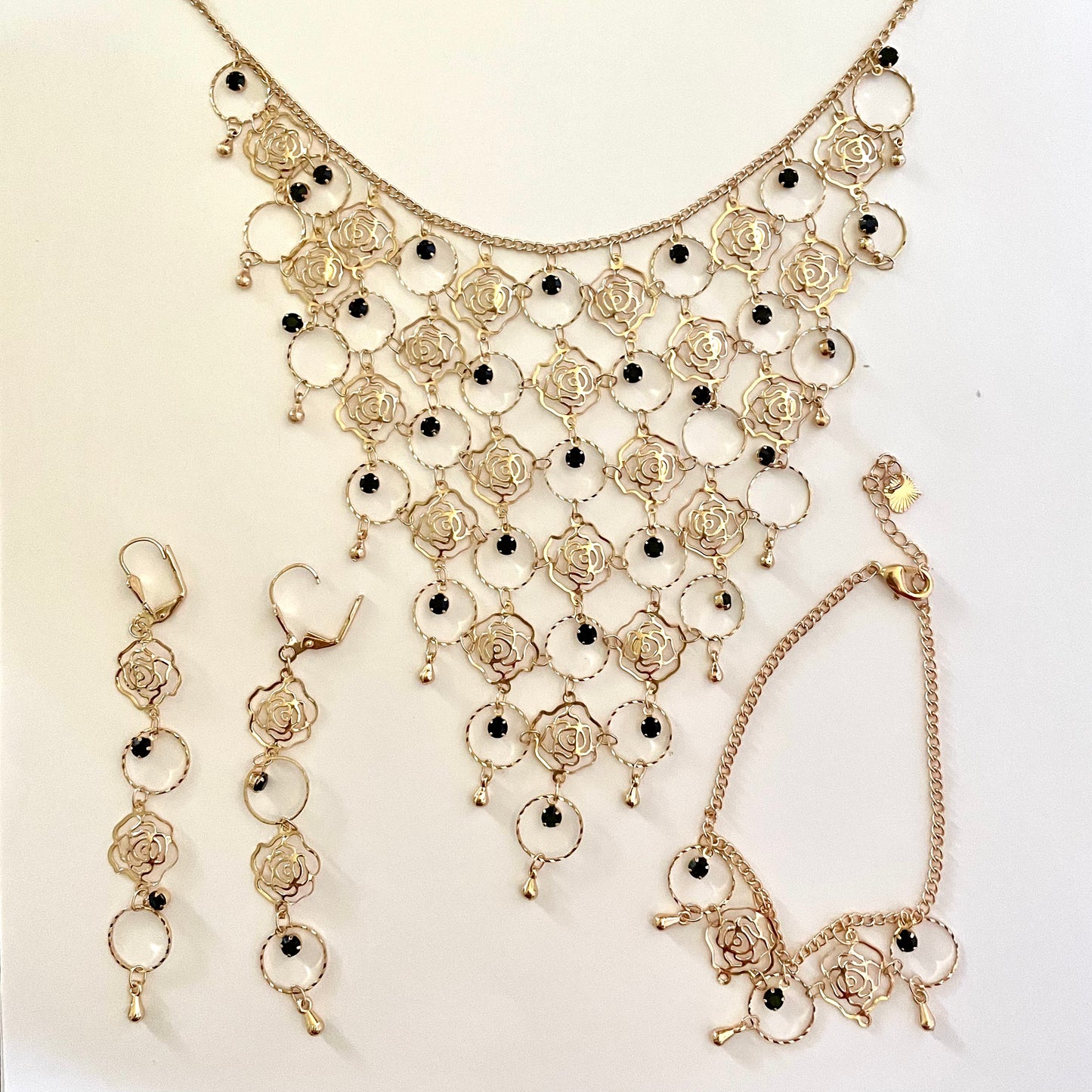 18K Gold Plated Black Web Rose Lady Set