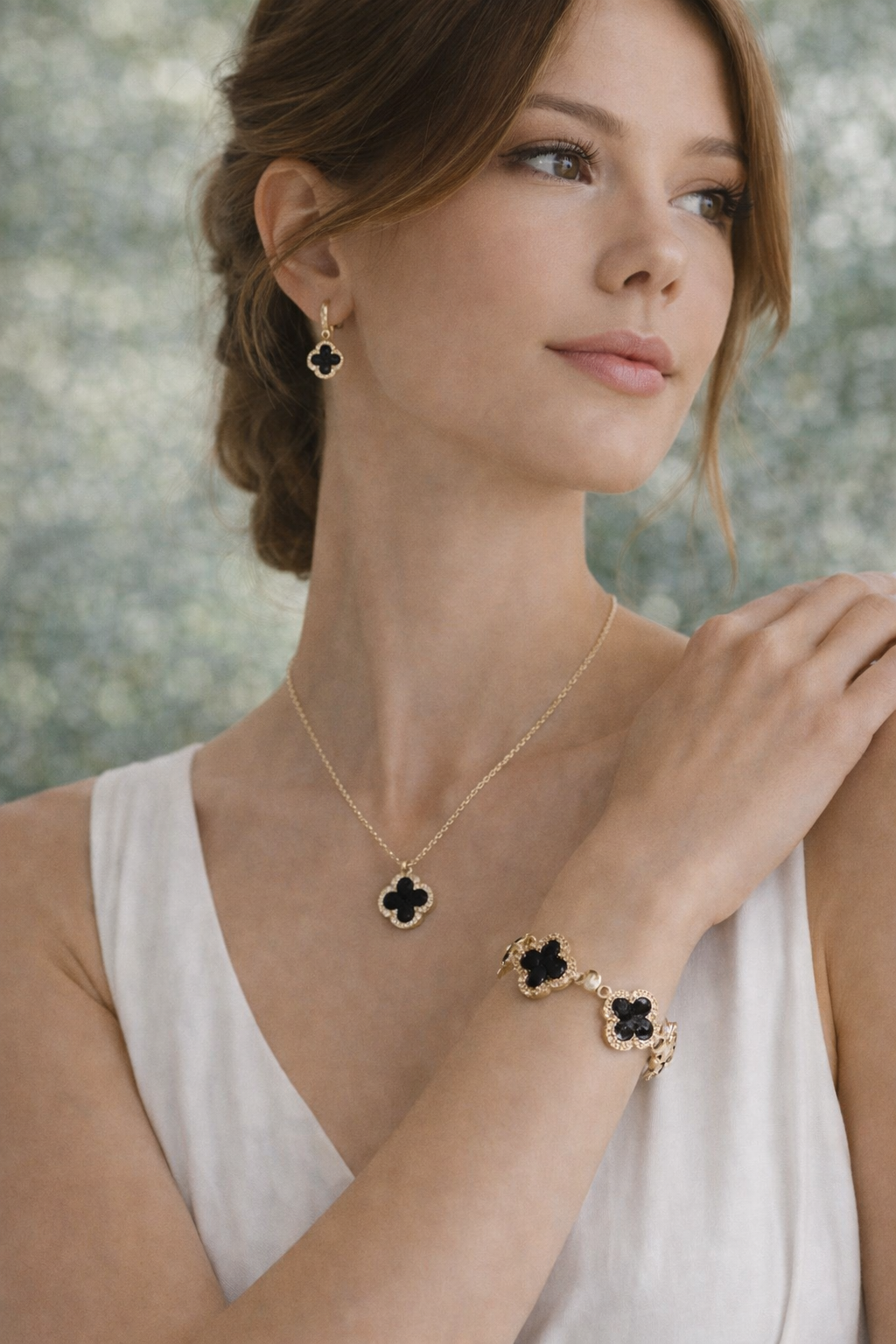 Élan Grande Clover Collection