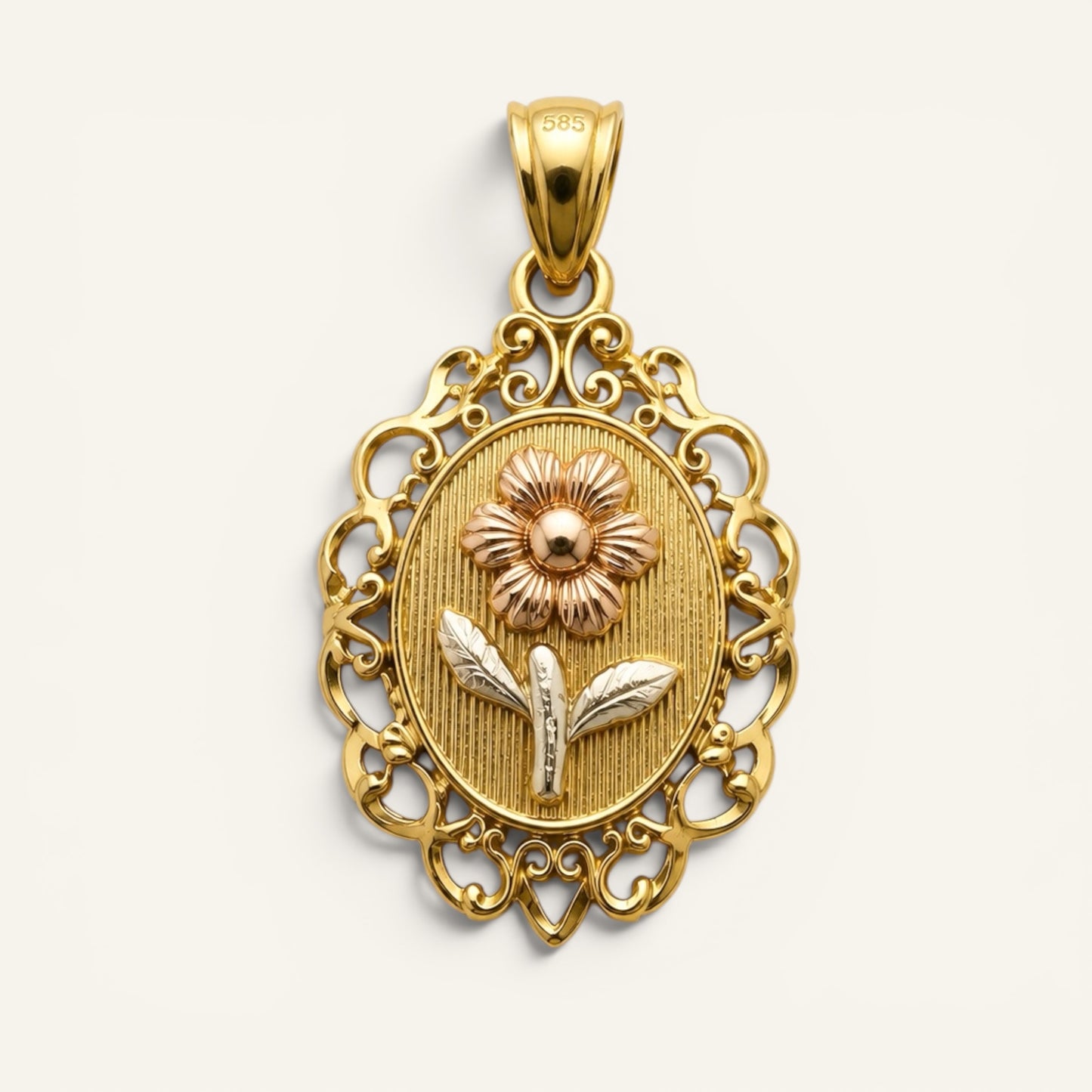 Fiora Bloom Pendant