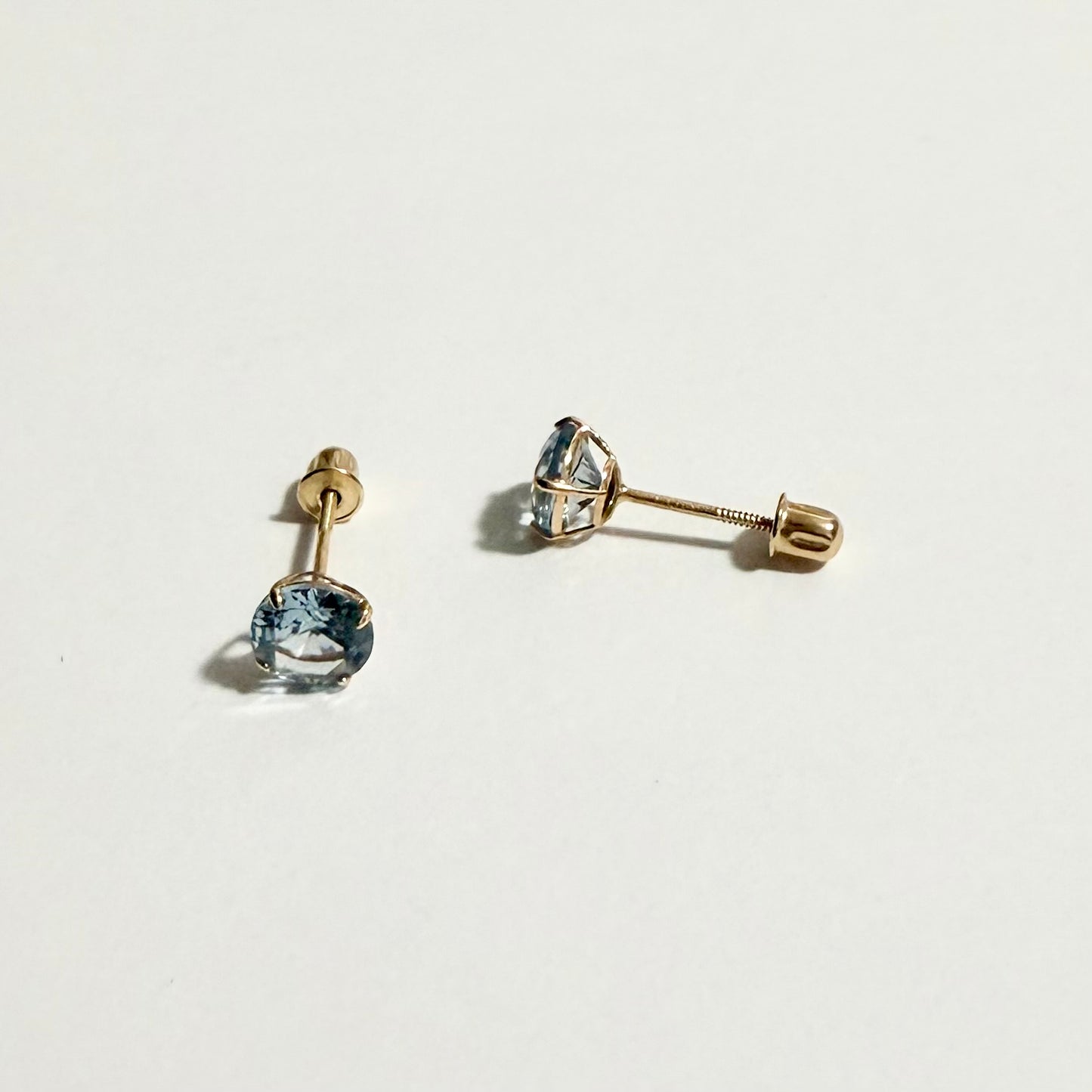 Essential Stud Earrings (5 mm)