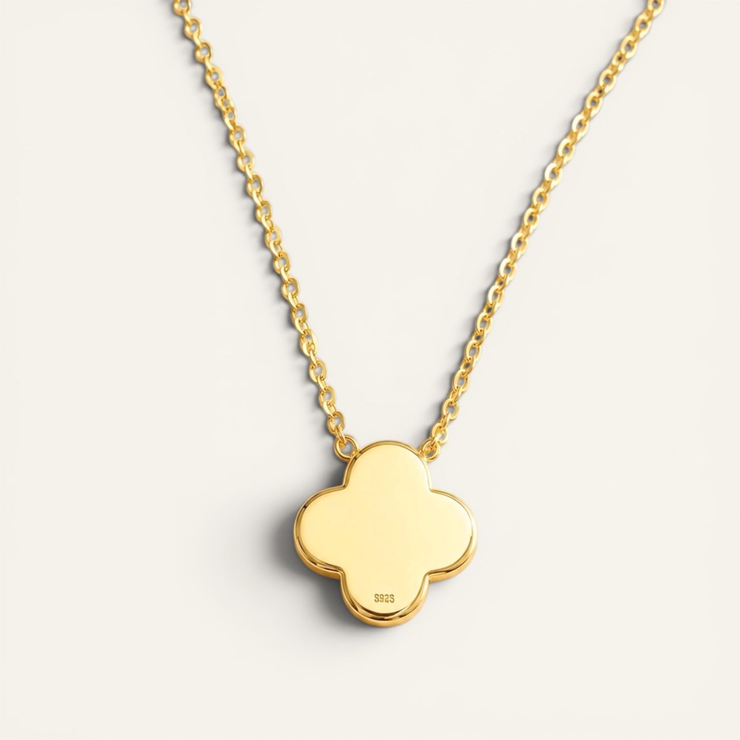 Élan Clover Necklace