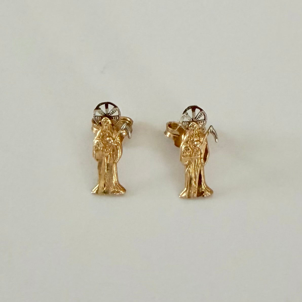 Stud Earrings 14K Gold