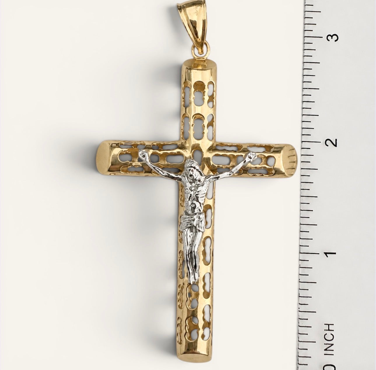 Sanctus Crucifix Pendant