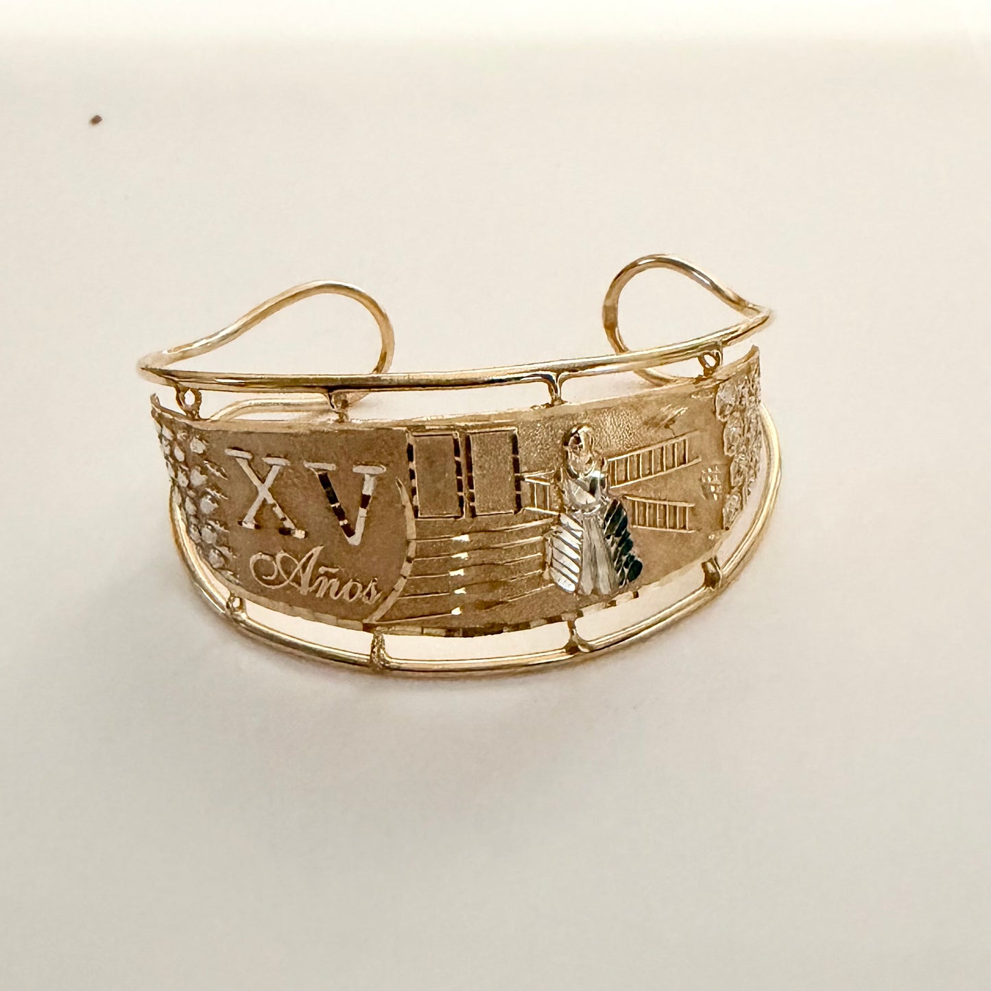 Quinceañera Bangle