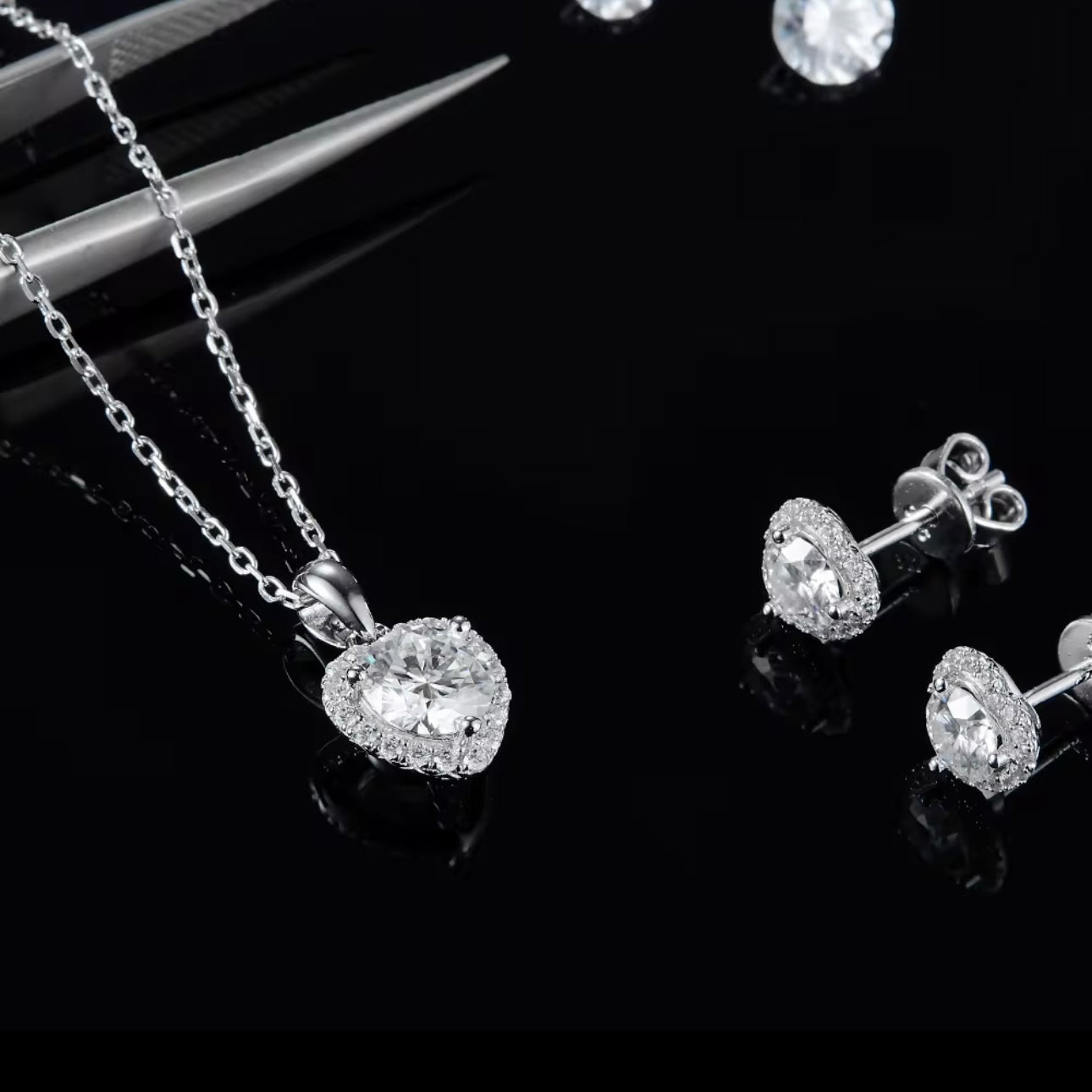 Lumen Heart Stud Earrings