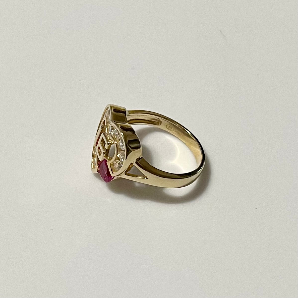 Sweet 16 Ring, 14K Gold, Size 7.5