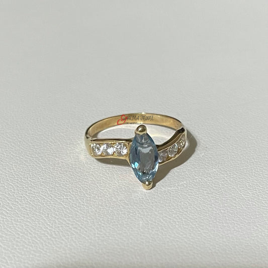 14K Gold ring, oval stone #8